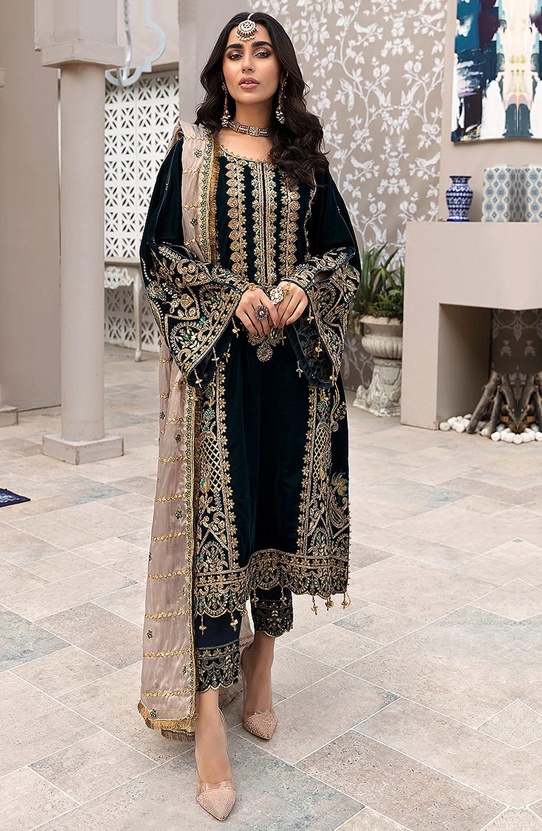 Foux Georgette Embroidered Pakistani Salwar Suit For Women